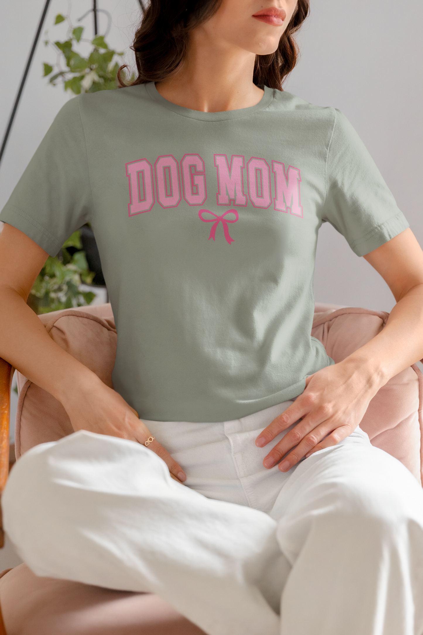 Dog Mom T-Shirt – Cute Gift for Shih Tzu Lovers & Dog Owners