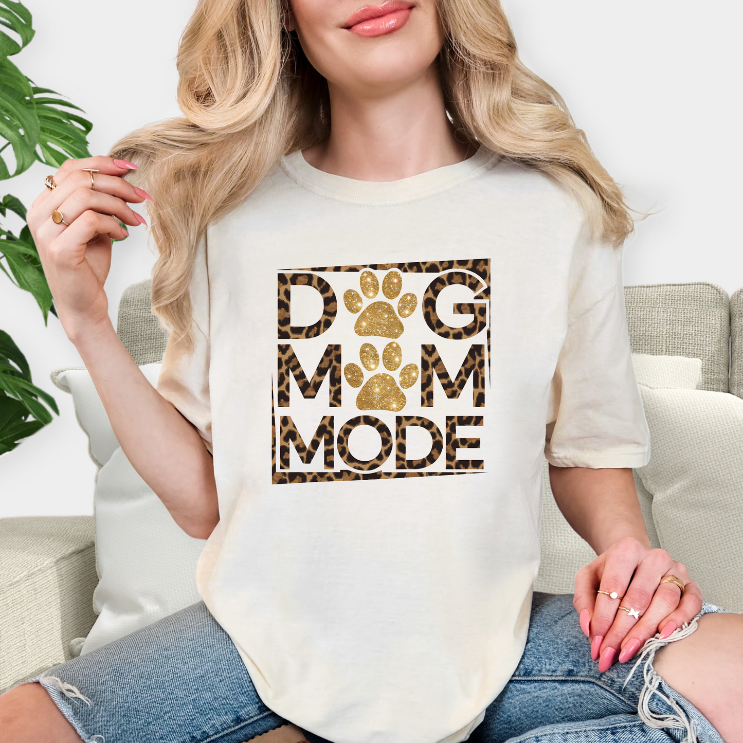 Dog Mom Mode T-Shirt – Cute Gift for Dog Lovers and Pet Parents