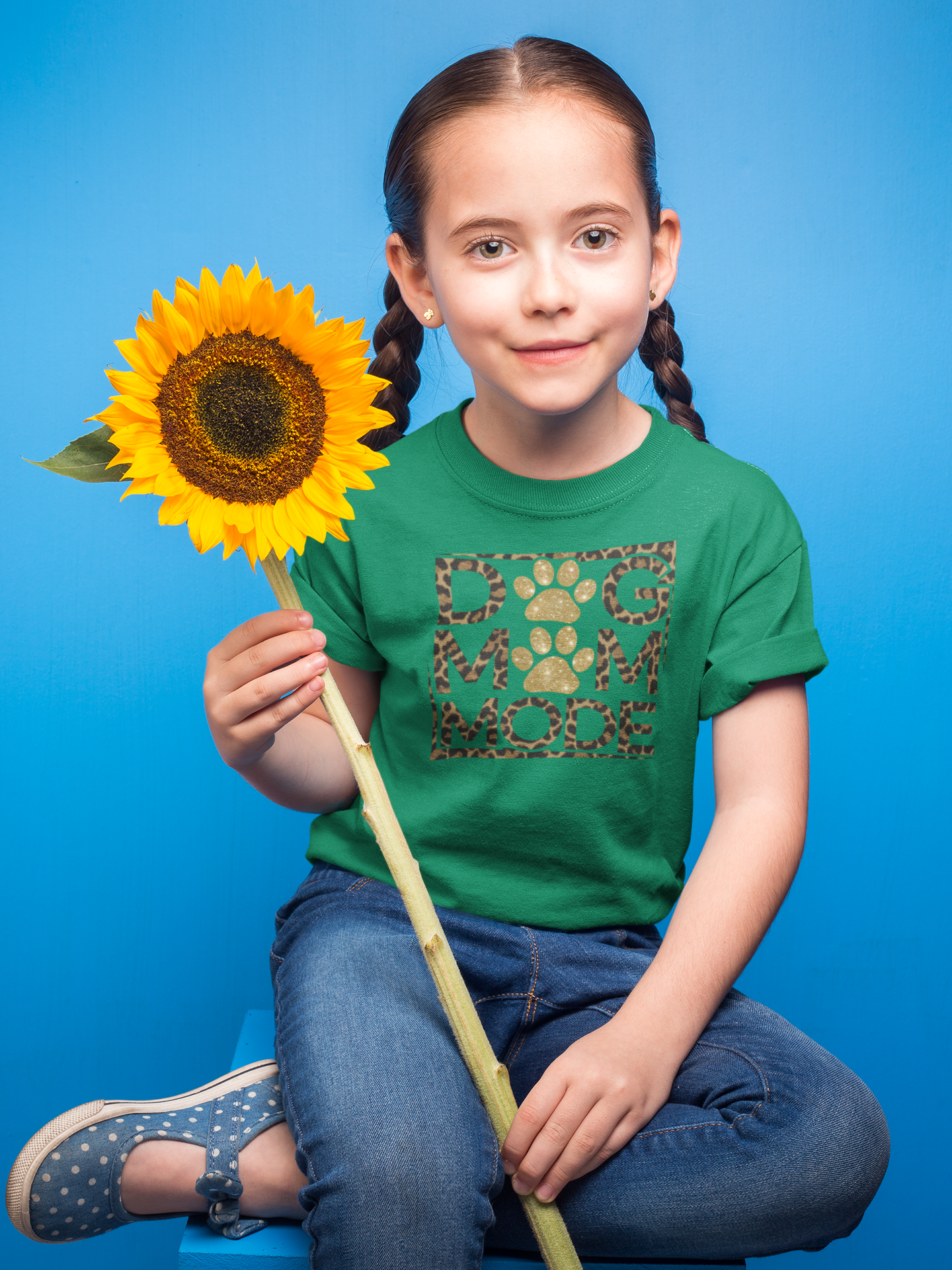 Dog Mom Mode Youth T-Shirt – Cute Gift for Kids Who Love Dogs