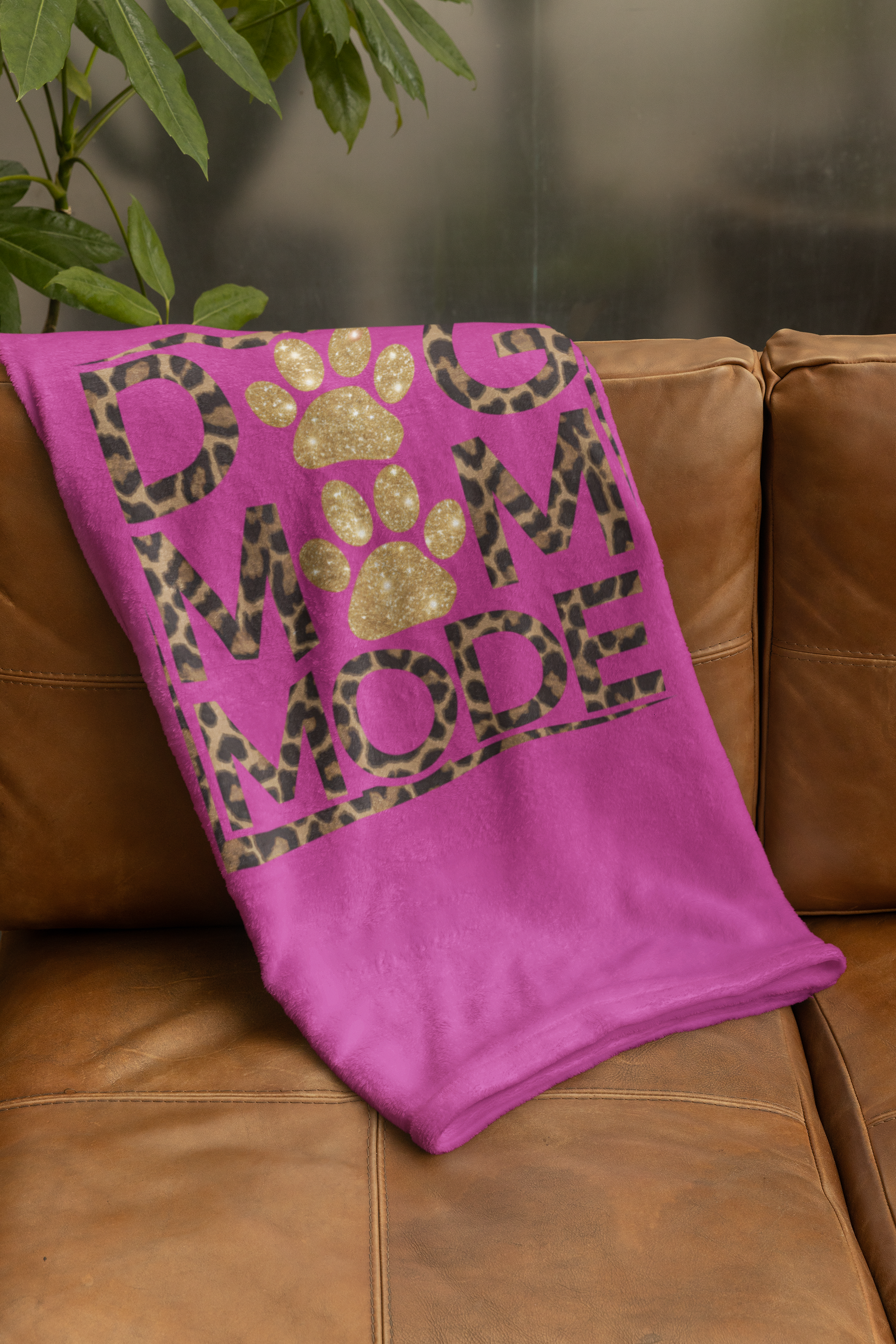 Dog Mom Mode Blanket – Cozy Gift for Shih Tzu & Dog Lovers