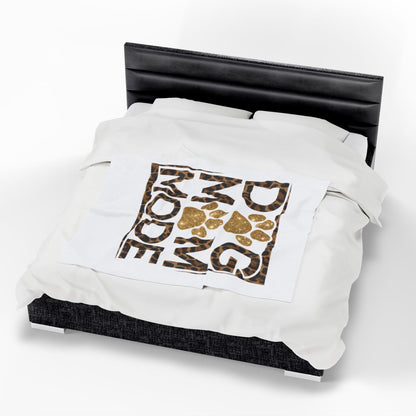 Dog Mom Mode Blanket – Cozy Gift for Shih Tzu & Dog Lovers