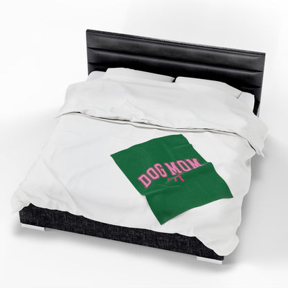 Dog Mom Blanket – Cozy & Soft Gift for Dog Lovers & Pet Moms